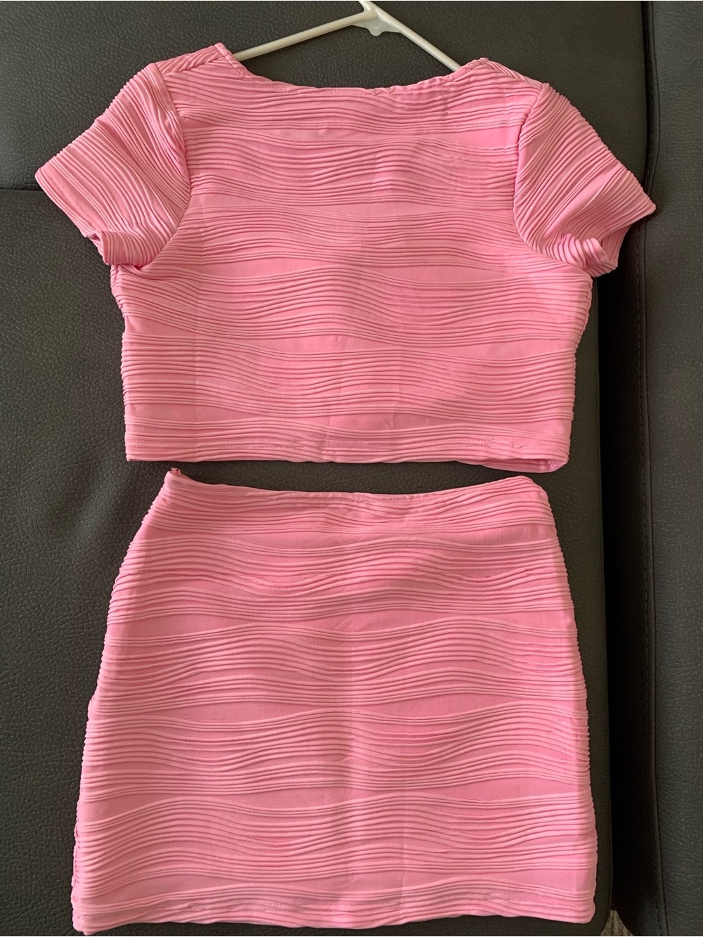 Superdown pink ribbed Melissa ruched set - Picture 2 of 2